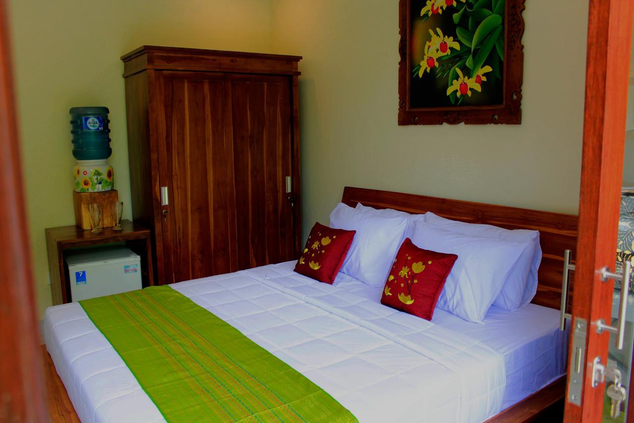 Manwarsa Guest House Ubud  Exterior photo